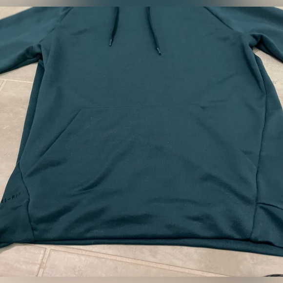 Nike Men’s Dri-Fit L/S Pullover Hoodie/Worn once-Sz M-Like New-Sleeve Swoosh - Picture 14 of 15